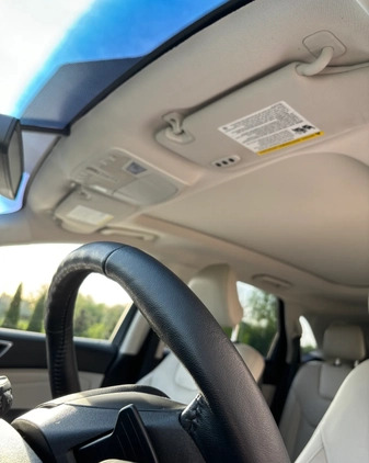 Ford EDGE cena 96000 przebieg: 103000, rok produkcji 2017 z Tarnów małe 704